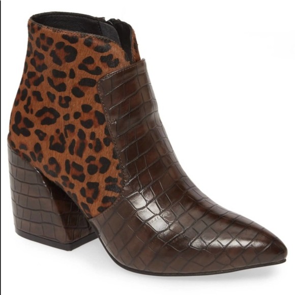 NEW Jeffrey Campbell Bentlee Leopard Calf Hair Patent Leather Pointy Toe Boots - Picture 1 of 7